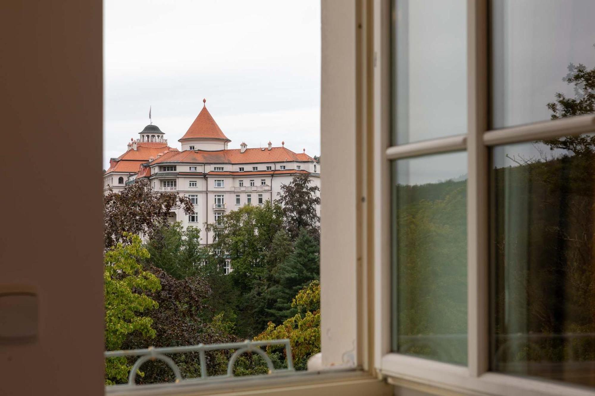 Rezidence Palmbaum - Luxury And Relax Villa Karlsbad Buitenkant foto