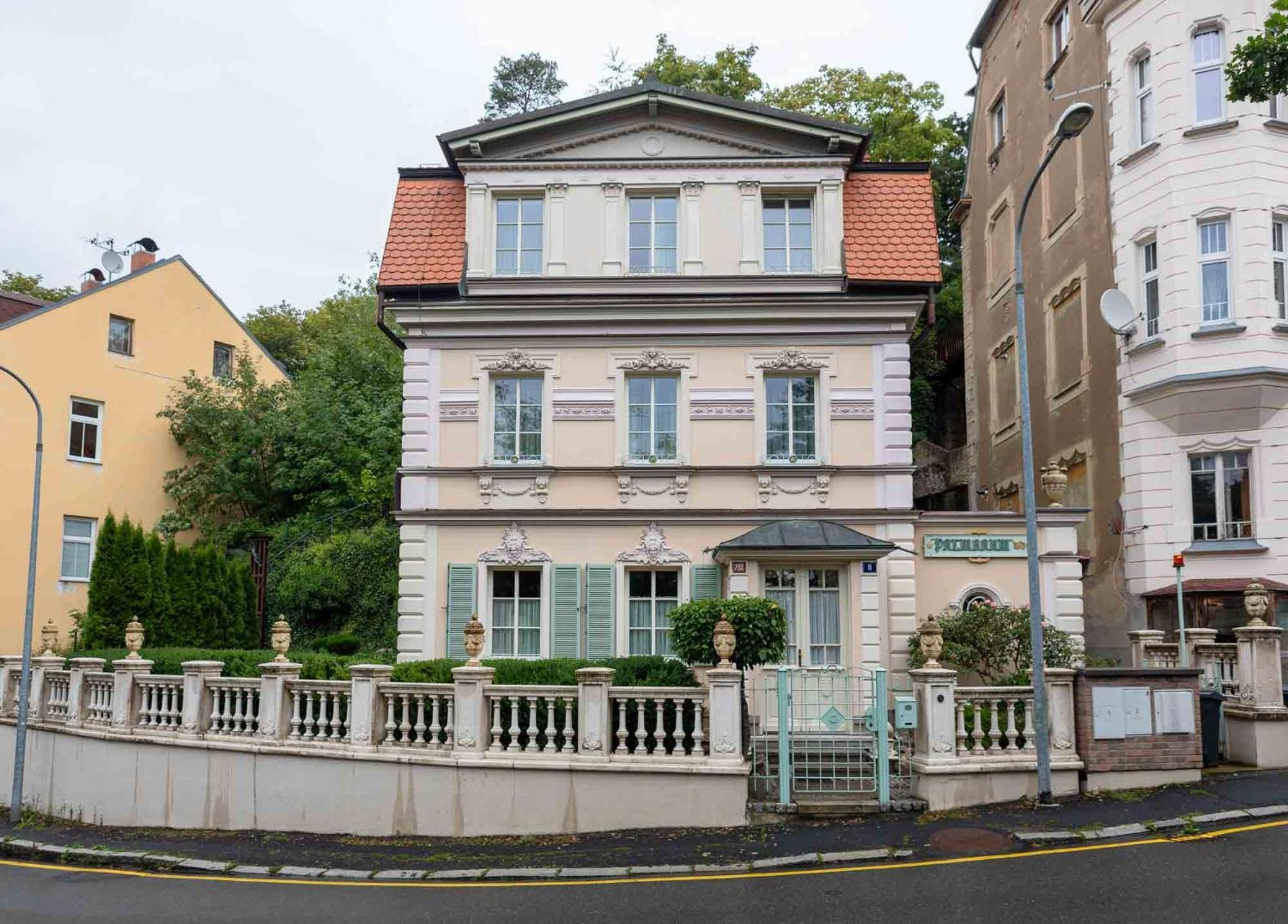 Rezidence Palmbaum - Luxury And Relax Villa Karlsbad Buitenkant foto